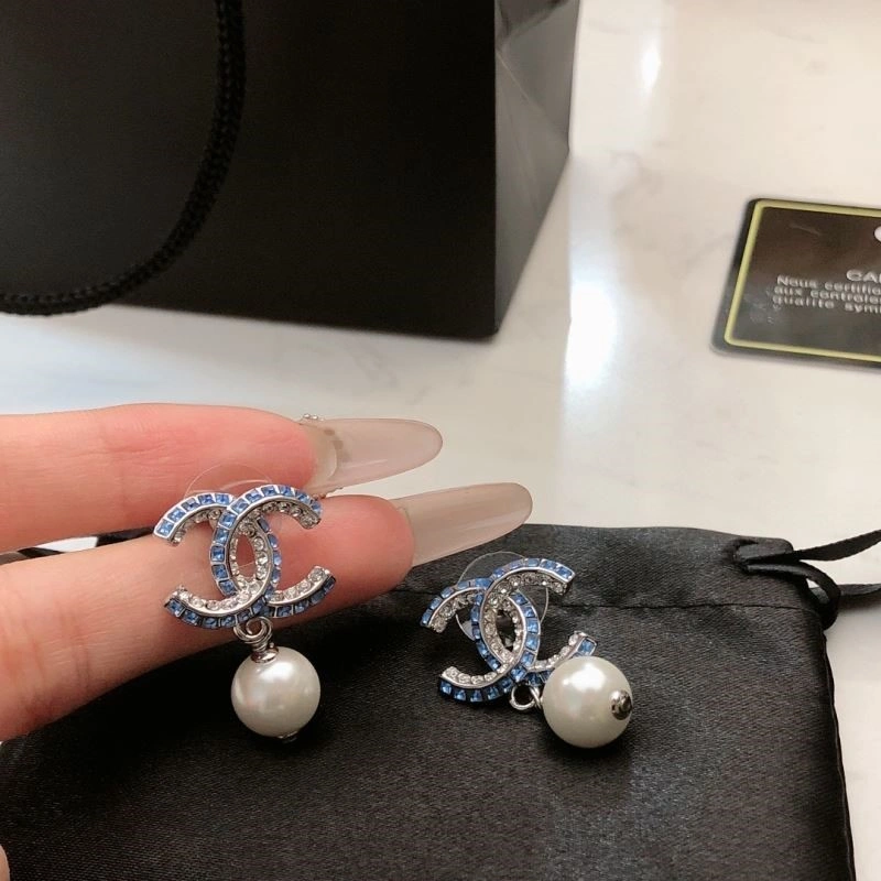 Chanel Earrings Practical 222431