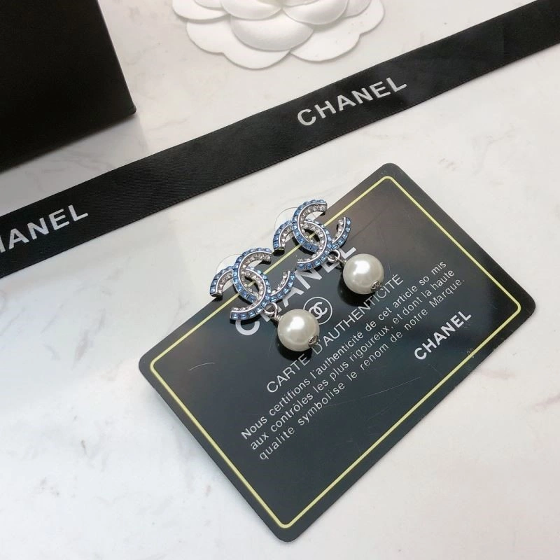 Chanel Earrings Practical 222431