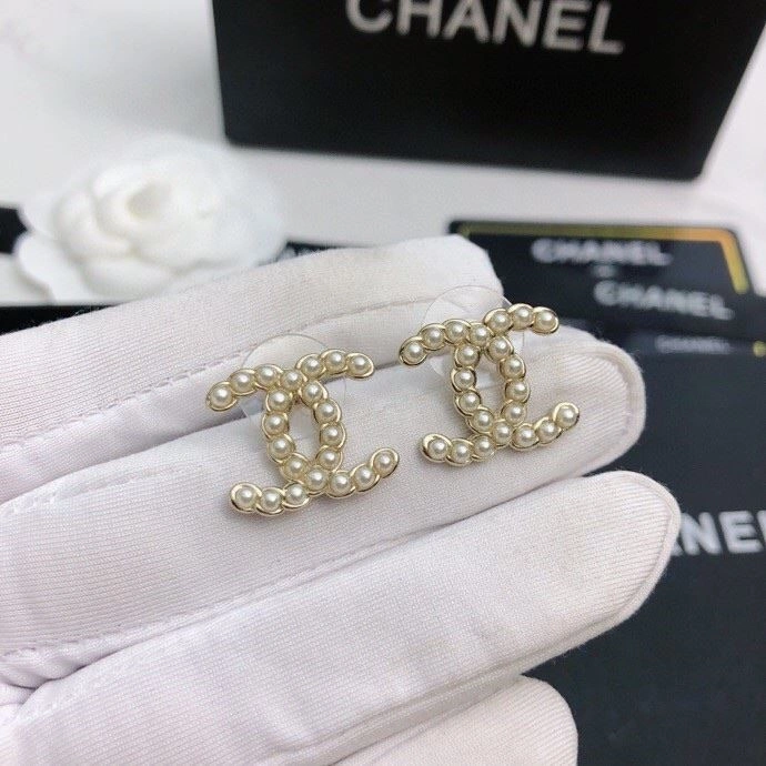 Tailored Chanel Earrings 222442