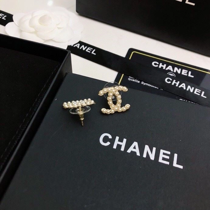 Tailored Chanel Earrings 222442
