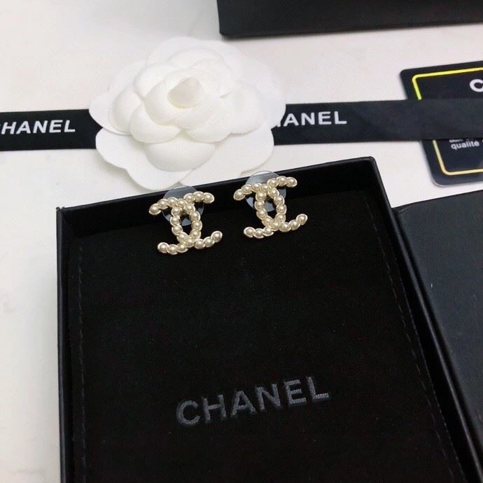 Tailored Chanel Earrings 222442