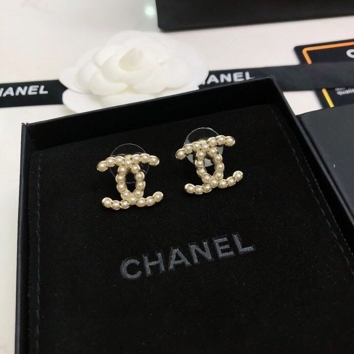 Tailored Chanel Earrings 222442