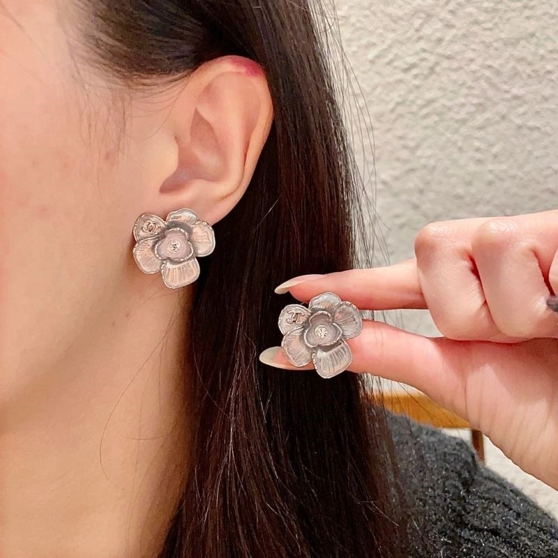 Chanel Earrings Minimalist 222440