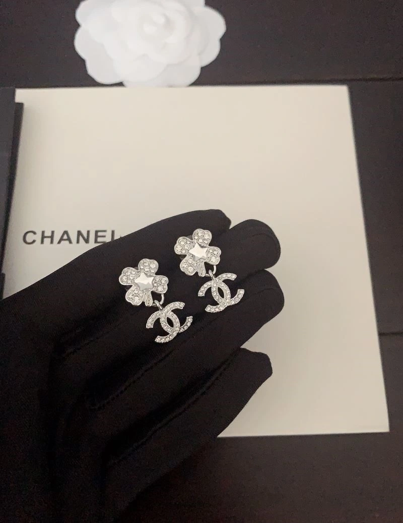 Chanel Earrings Resilient 222424