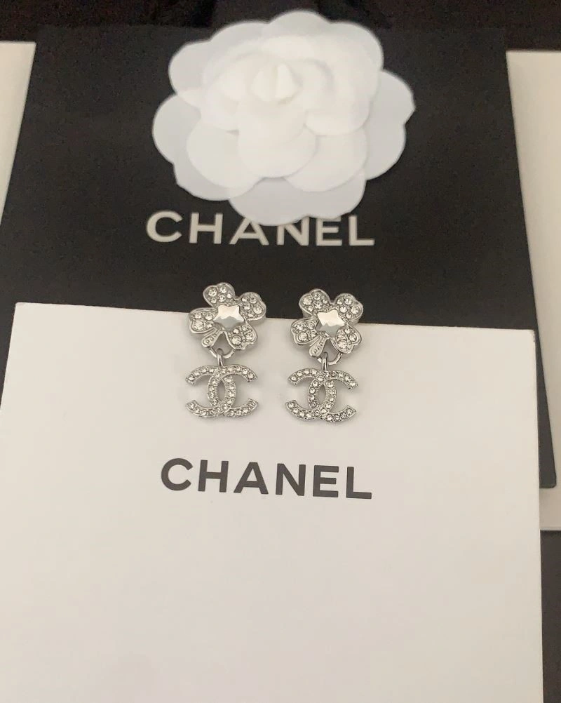 Chanel Earrings Resilient 222424