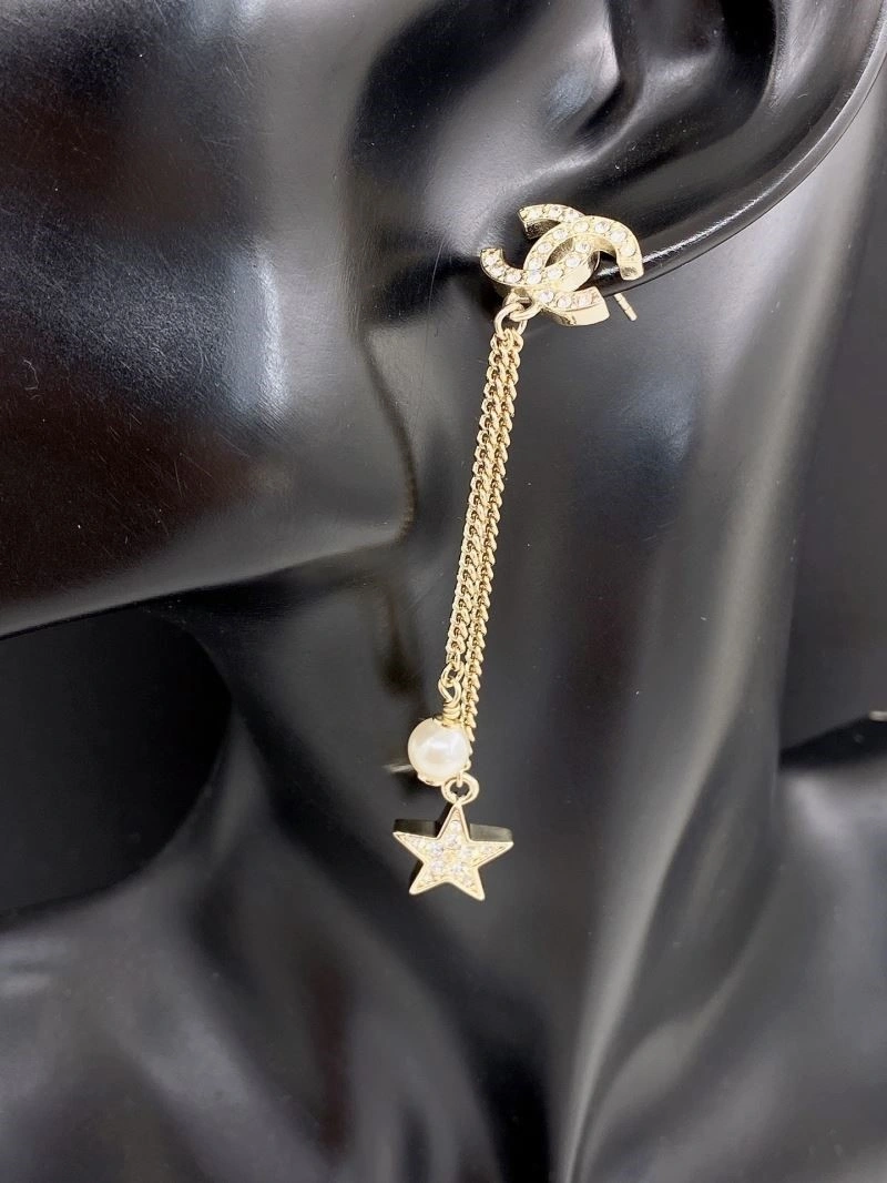 Chanel Earrings Durable 222406