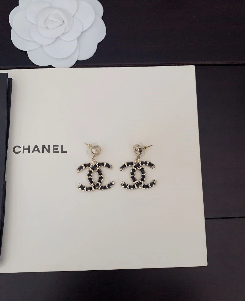 Chanel Earrings Soft 222392