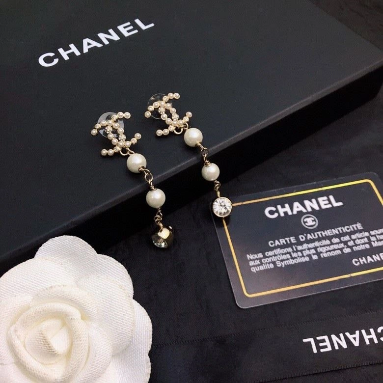 Chanel Earrings DailyWear 222401