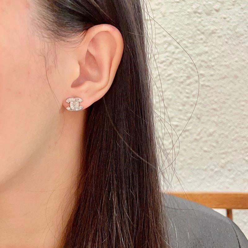Chanel Earrings Durable 222404