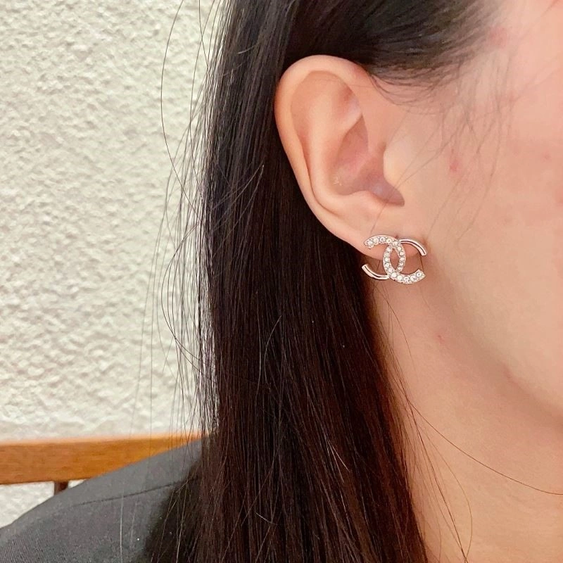 Resilient Chanel Earrings 222383