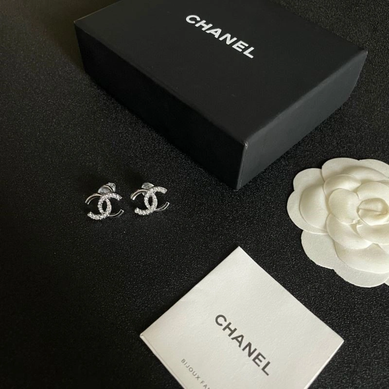 Resilient Chanel Earrings 222383