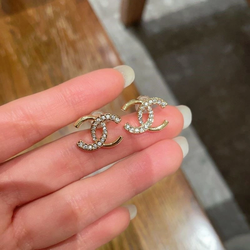 Stretchable Chanel Earrings 222405