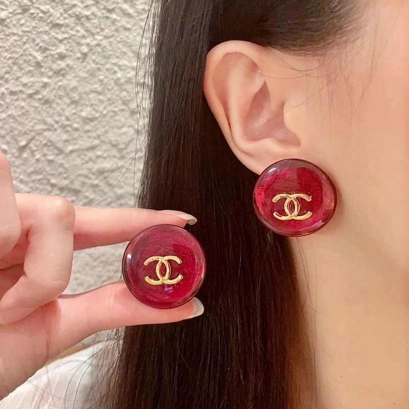 Sleek Chanel Earrings 222380
