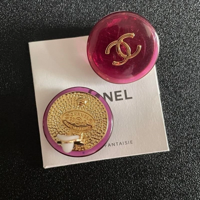 Sleek Chanel Earrings 222380