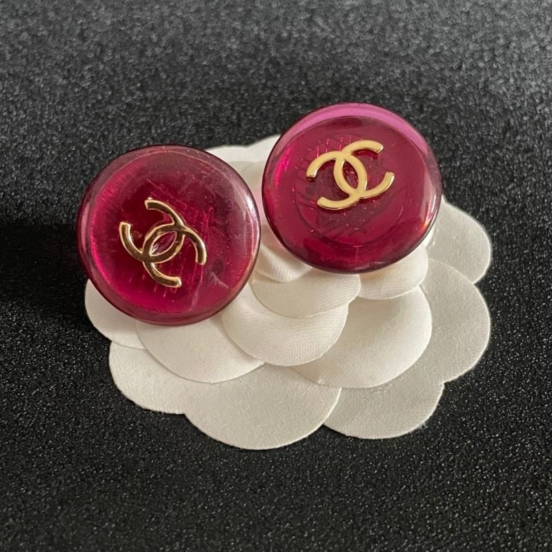 Sleek Chanel Earrings 222380