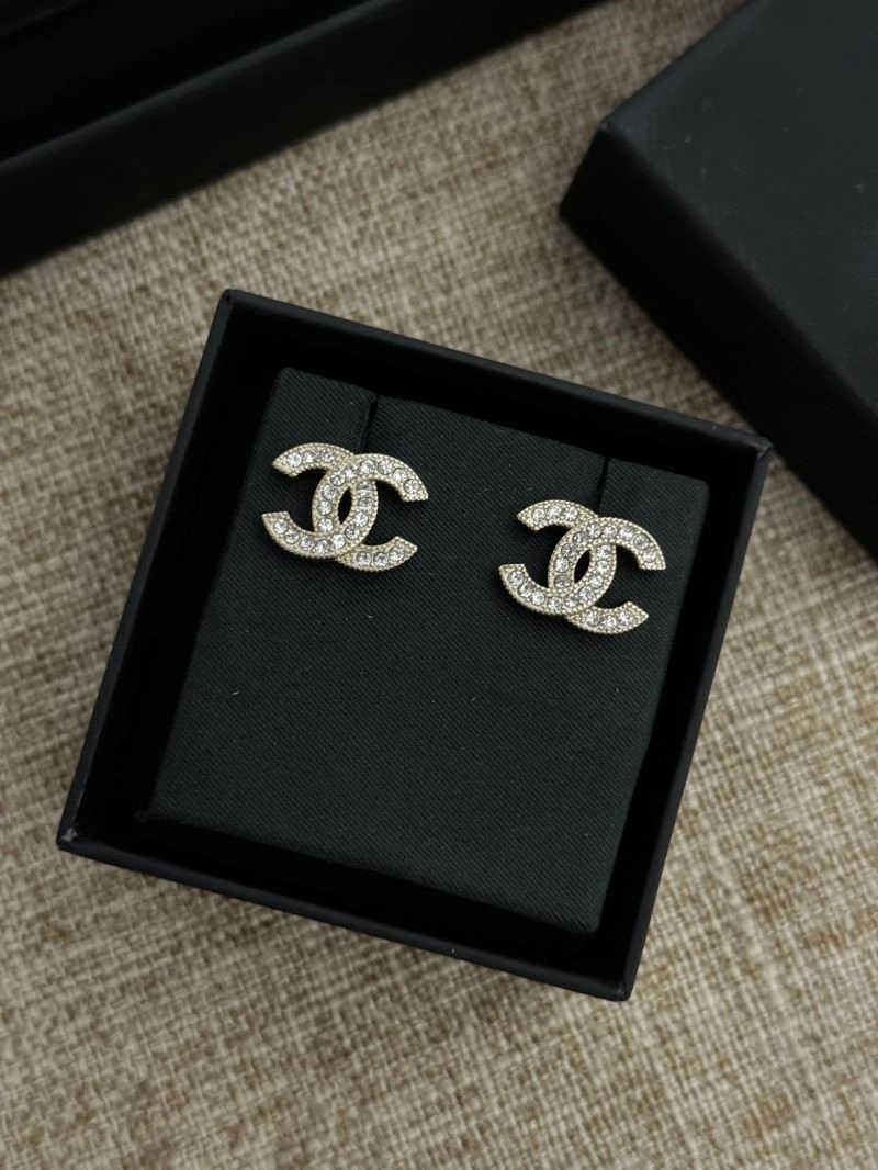Chanel Earrings WellDesigned 222374