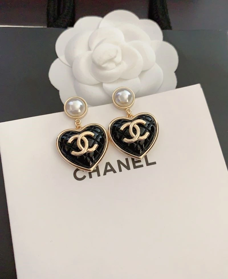 Unique Chanel Earrings 222390