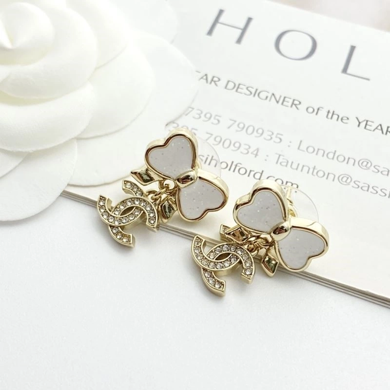 Chanel Earrings Comfortable 222373