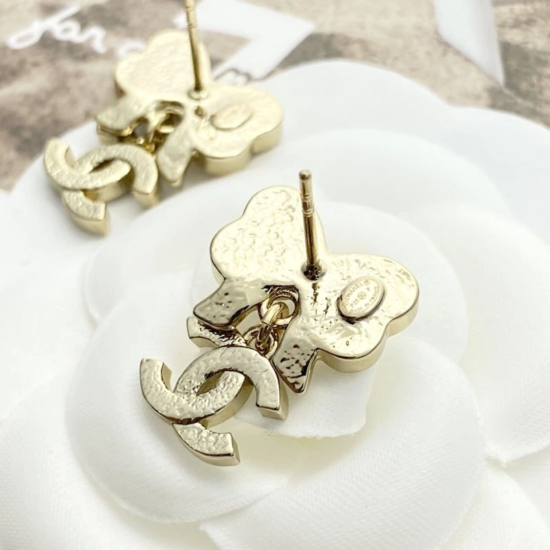 Chanel Earrings Comfortable 222373