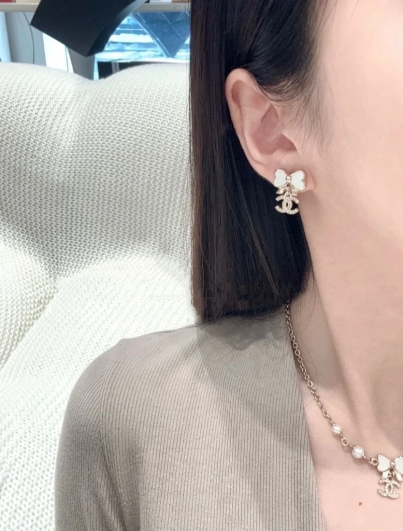 Chanel Earrings Comfortable 222373