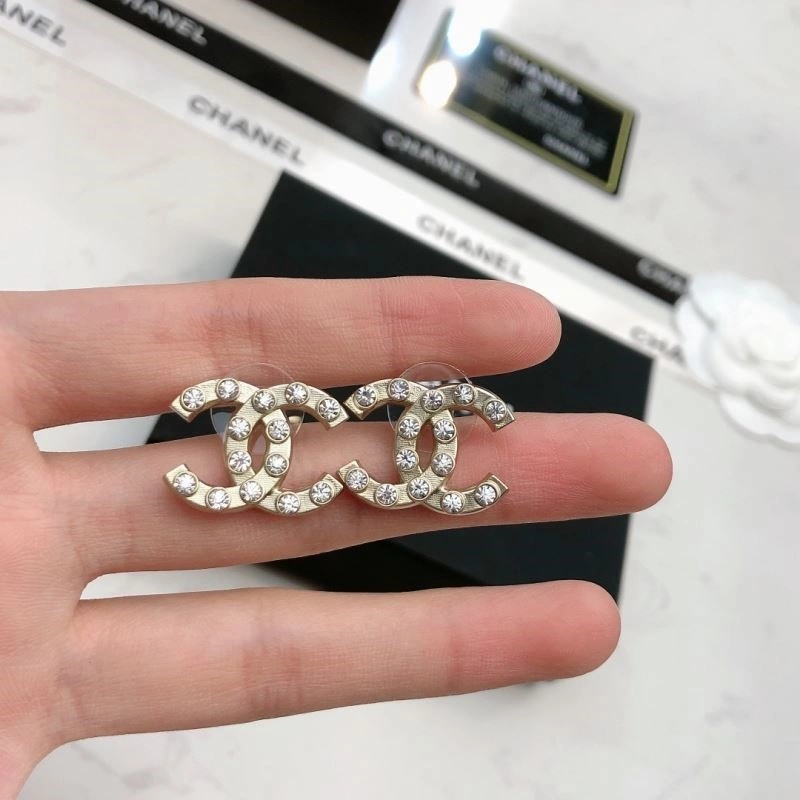 Chanel Earrings EyeCatching 222367