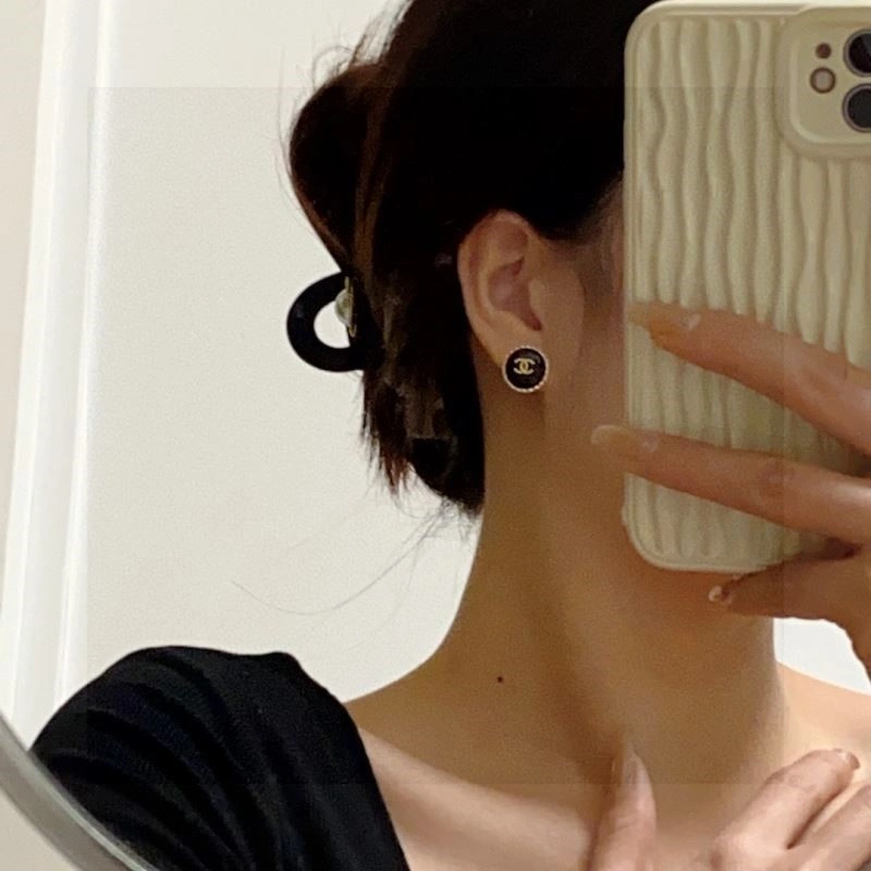 Chanel Earrings EasyCare 222358