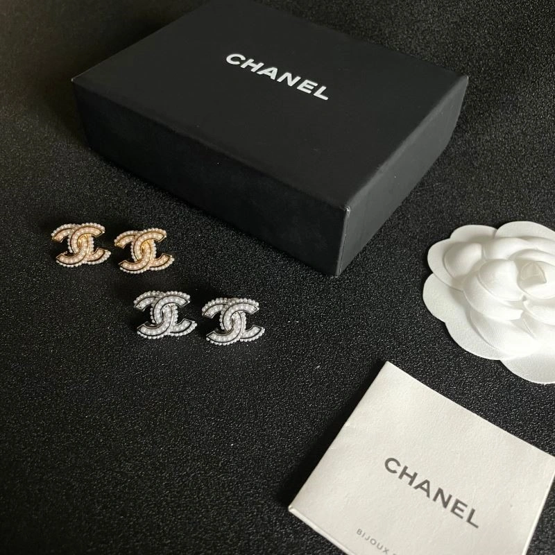 Practical Chanel Earrings 222357