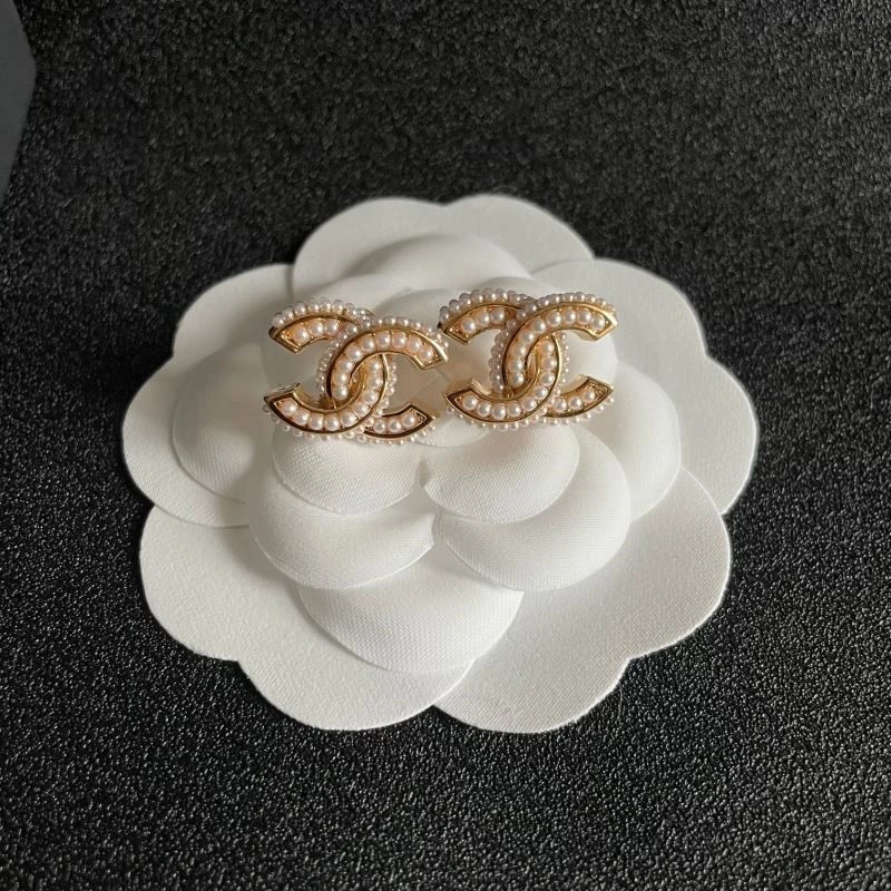 Practical Chanel Earrings 222357