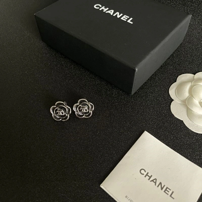 Resilient Chanel Earrings 222422