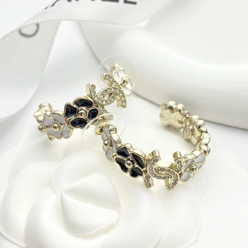 Chanel Earrings Trendsetting 222346