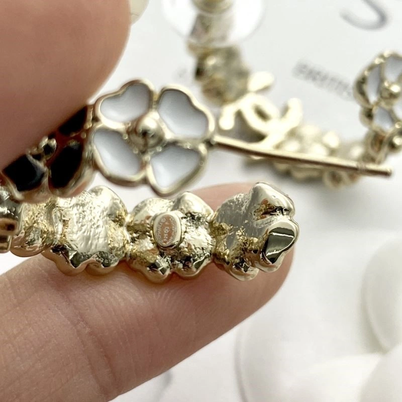 Chanel Earrings Trendsetting 222346