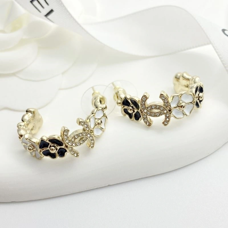 Chanel Earrings Trendsetting 222346