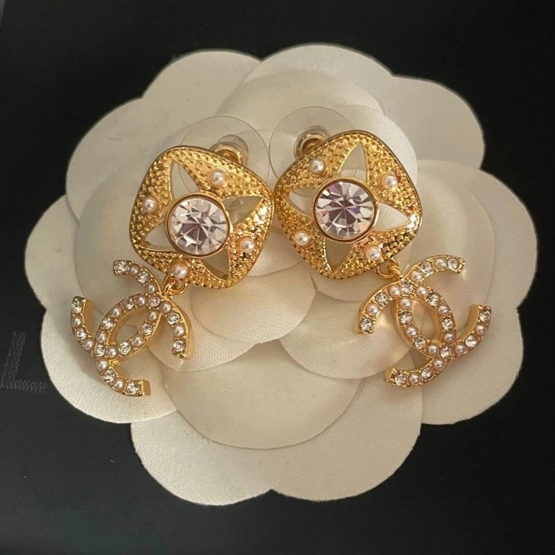 TechFriendly Chanel Earrings 222350