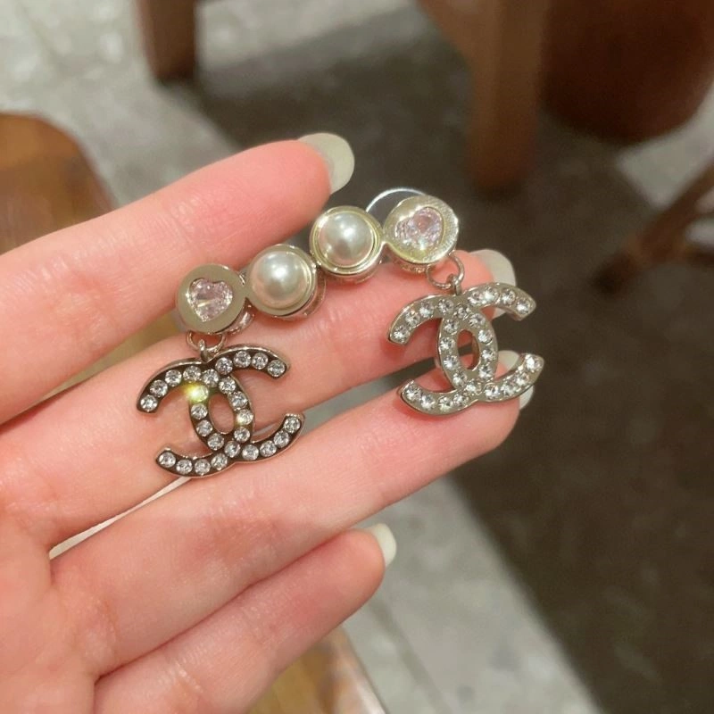 Chanel Earrings AllSeason 222337