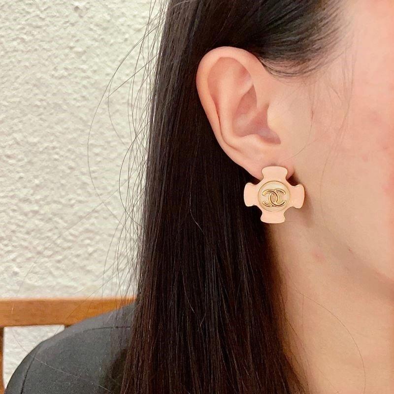 Tailored Chanel Earrings 222341