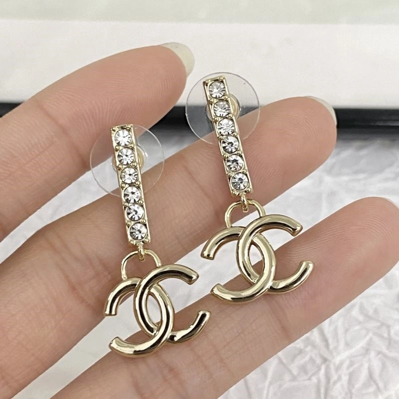Chanel Earrings Stylish 222322