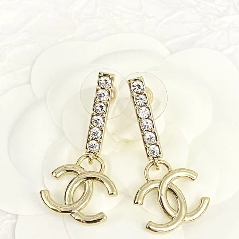 Chanel Earrings Stylish 222322