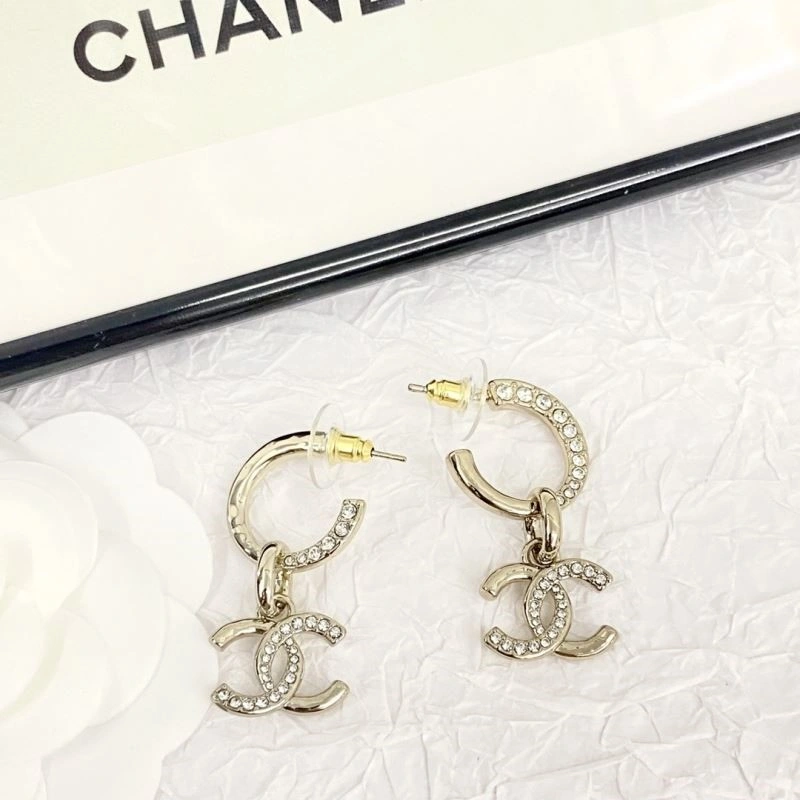 Durable Chanel Earrings 222316