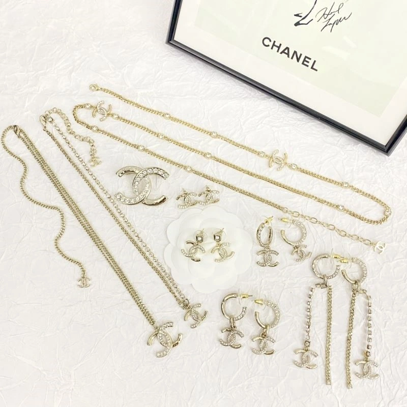 Durable Chanel Earrings 222316