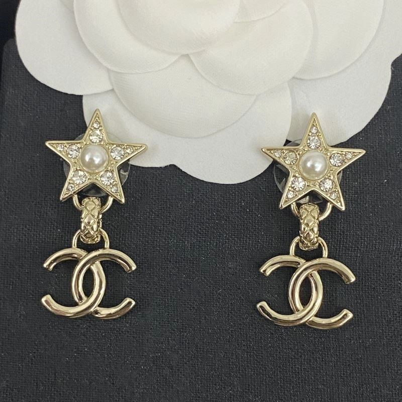 Affordable Chanel Earrings 222317