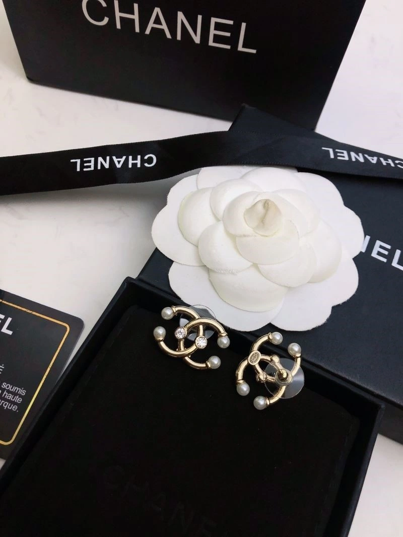 Chanel Earrings SmoothTexture 222315