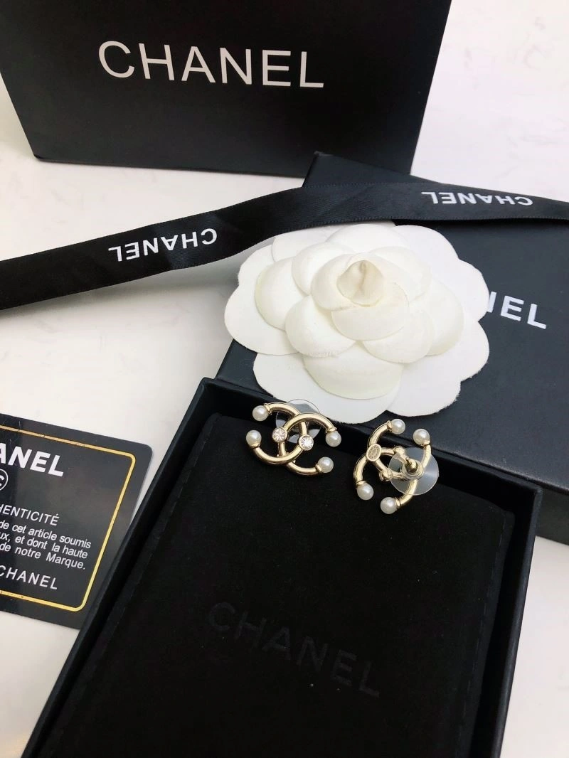 Chanel Earrings SmoothTexture 222315