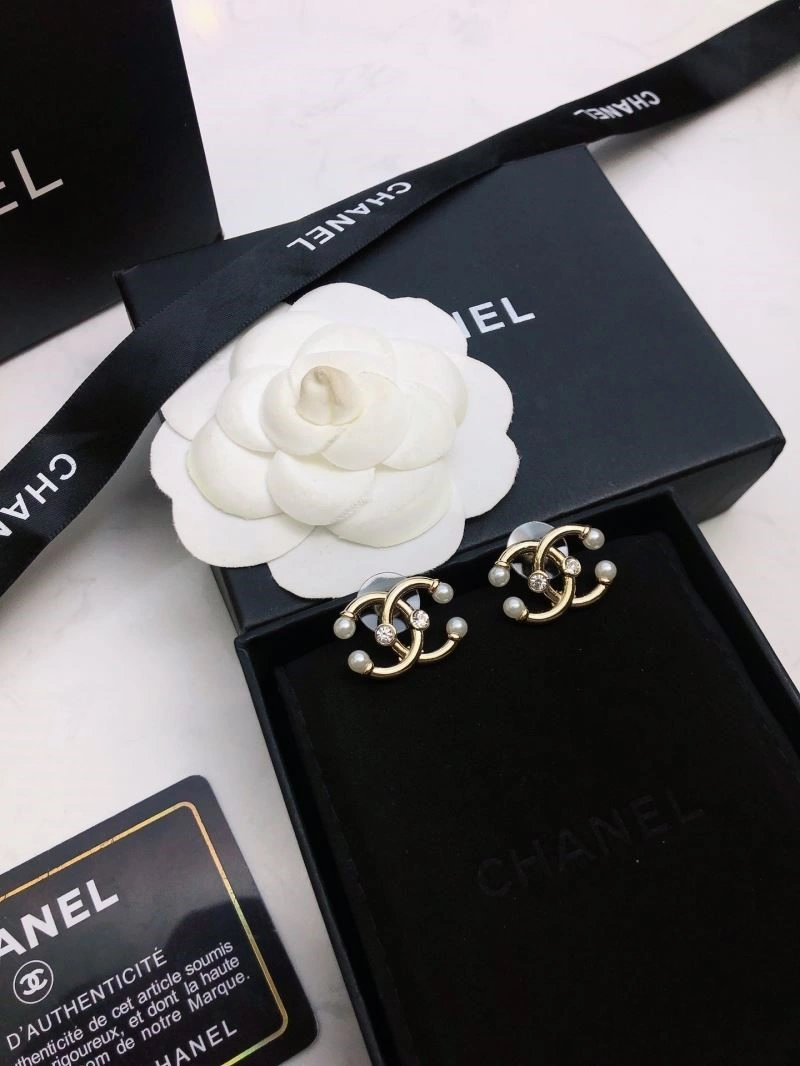 Chanel Earrings SmoothTexture 222315
