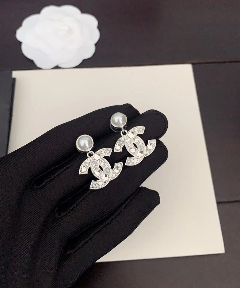 Chanel Earrings ModernLook 221741