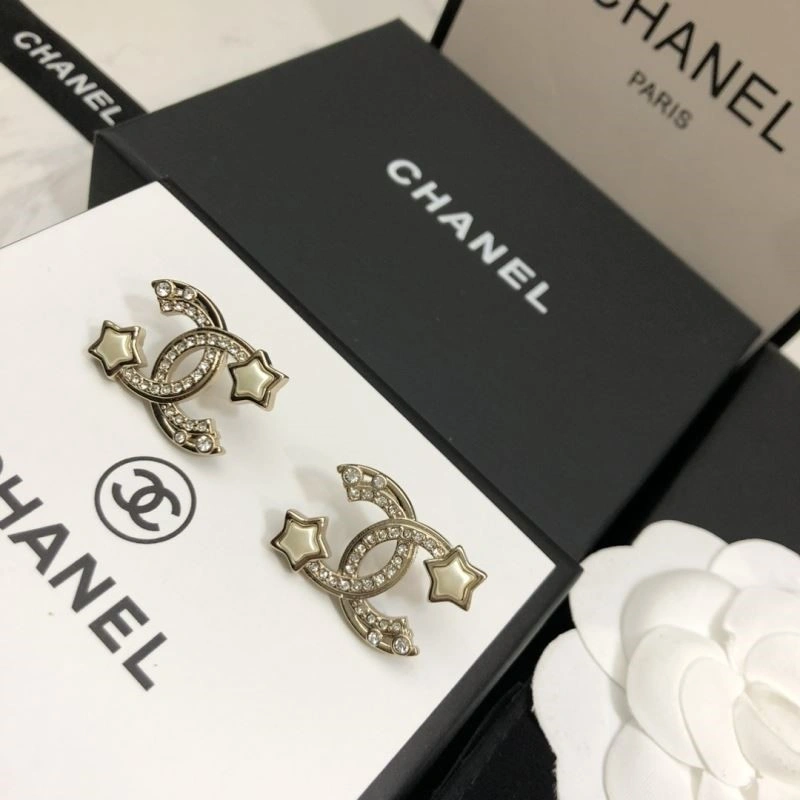 Chanel Earrings Affordable 221749