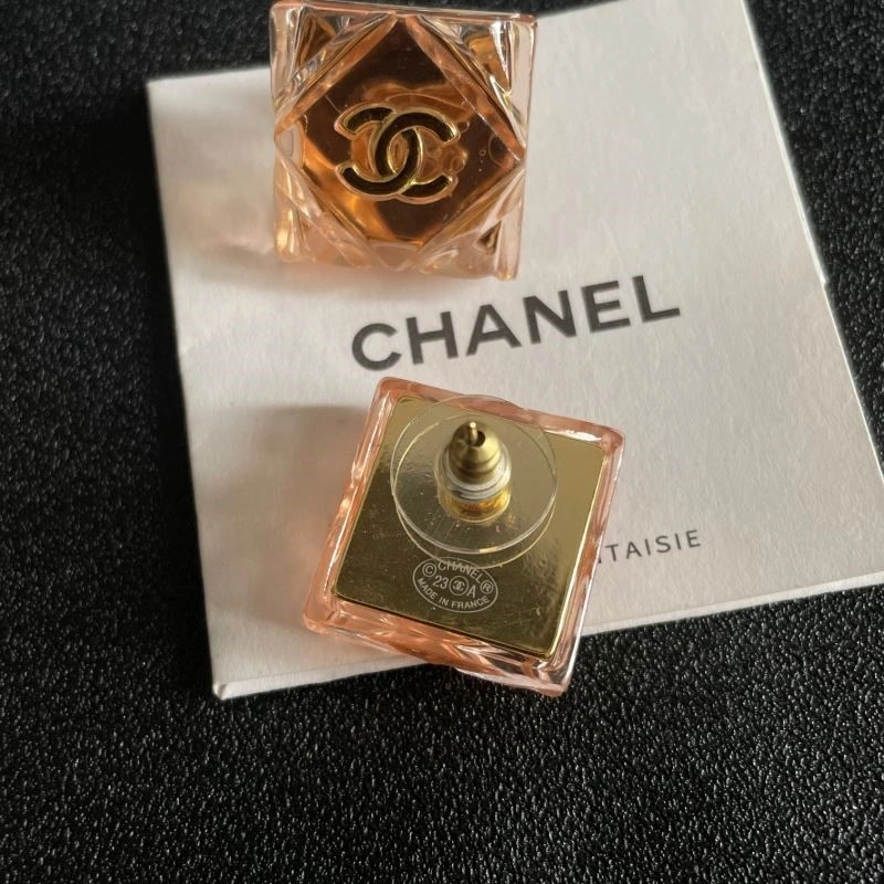 Affordable Chanel Earrings 221743