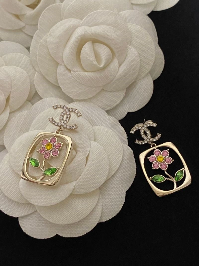 Chanel Earrings TimelessDesign 221720