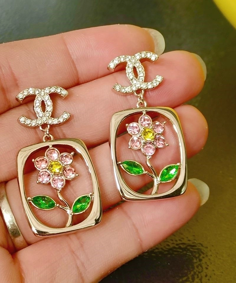 Chanel Earrings TimelessDesign 221720
