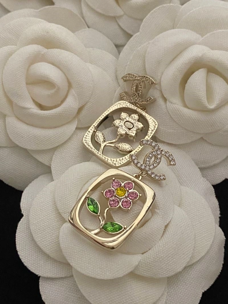 Chanel Earrings TimelessDesign 221720