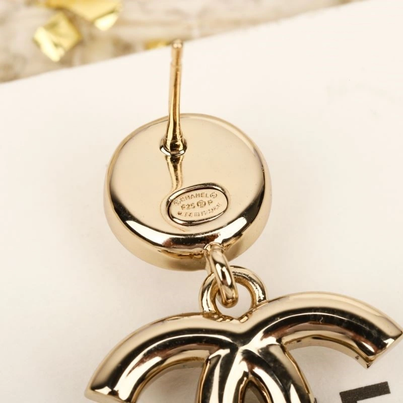 SunProtective Chanel Earrings 221718